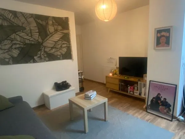 T1 Appartement 1 pièce 34 m² dernier étage - meublé