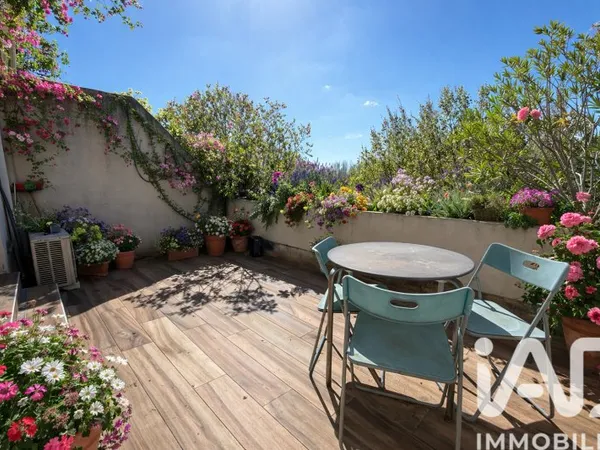 Bureau 4 pièces 98 m²
