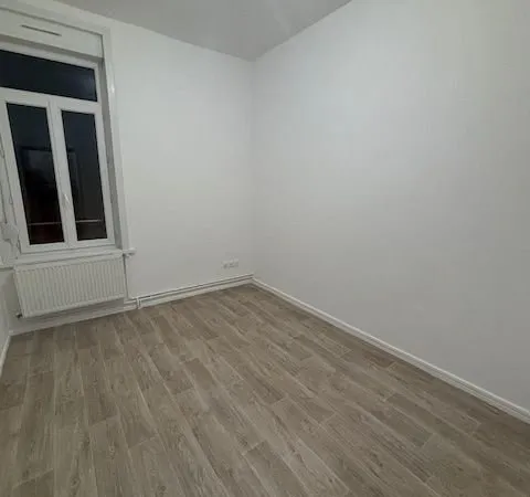 Location maison de type 6 de 103,99 m² - CAMBRAI