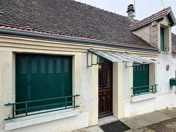 Maison 2 pièces 83 m²