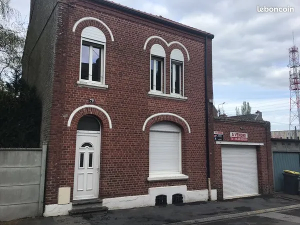 Maison 5 chambres avec garage