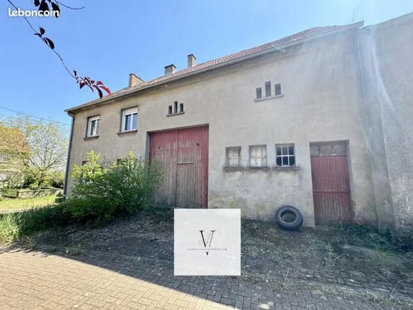 Immeuble 7 pièces 145 m²