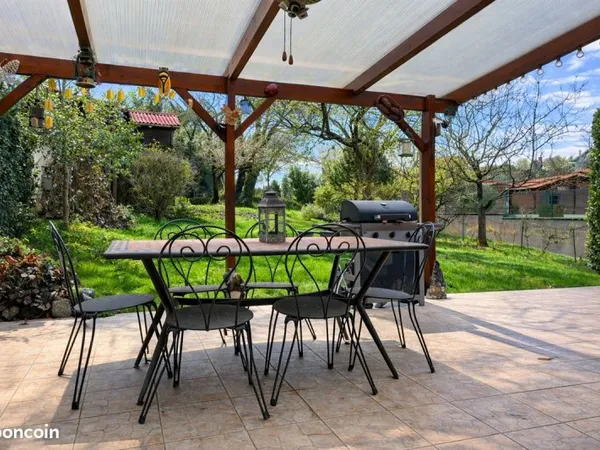 Maison 5 pièces 147 m²