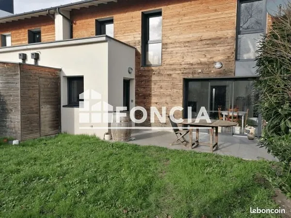 Maison 5 pièces 106 m²