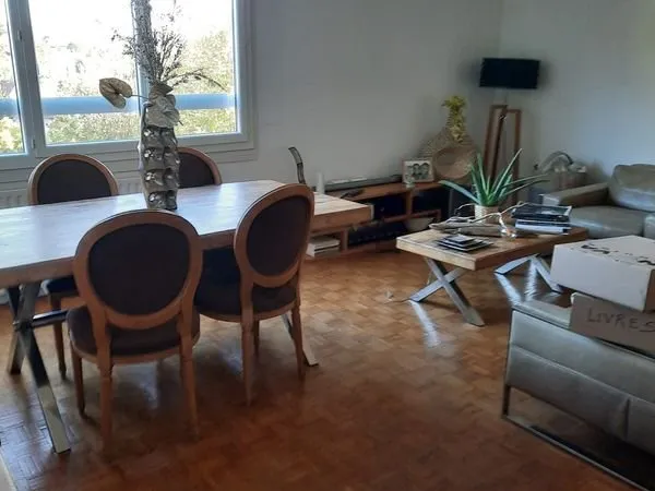 Appartement T4 - 84 m² - Lumineux et au calme