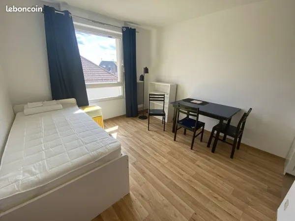 Studio 1 pièce 19 m²