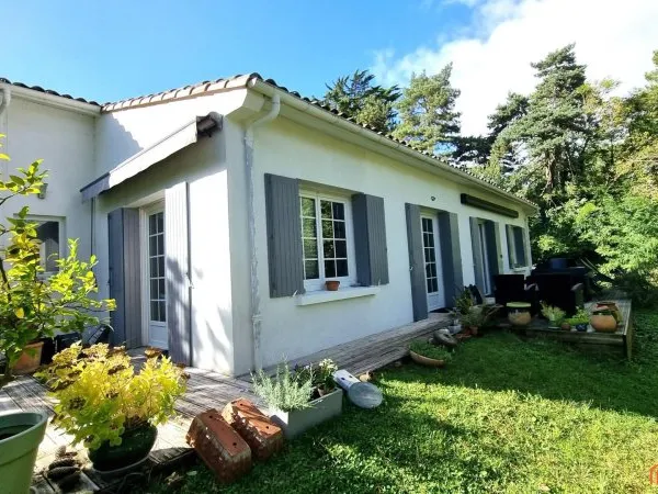 Maison idéale pour vacances en famille ou douce vie à l'année