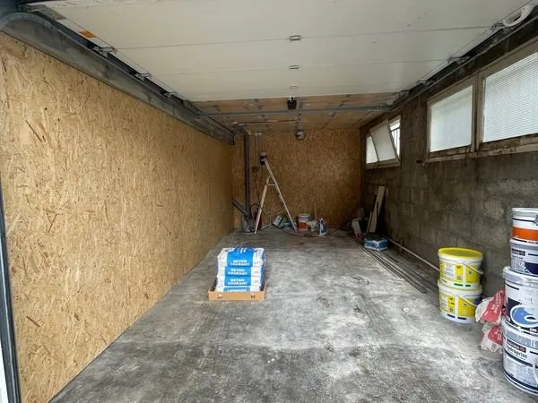 Garage 18m² centre ville