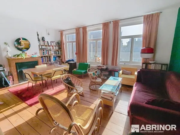 LILLE APPARTEMENT 100m2 Prox quai du wault