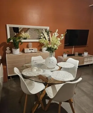 Vends maison 62 m² avec cour/terrasse privative