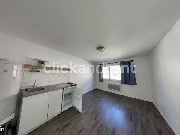 Studio 1 pièce 20 m²