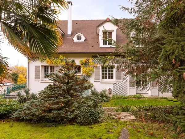 Maison familiale sur les hauteurs de Bougival