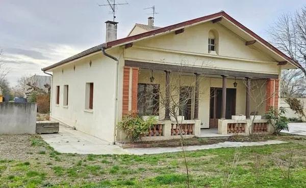 Maison À Vendre -Minimes Barriere de Paris