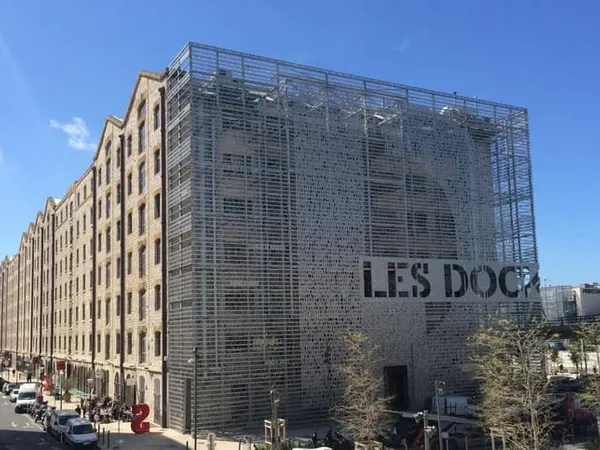 Bureaux 2 pièces 991 m²