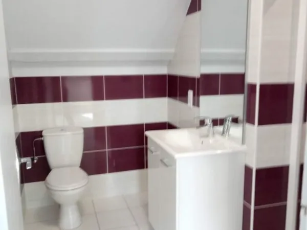 Appartements dans petite maison