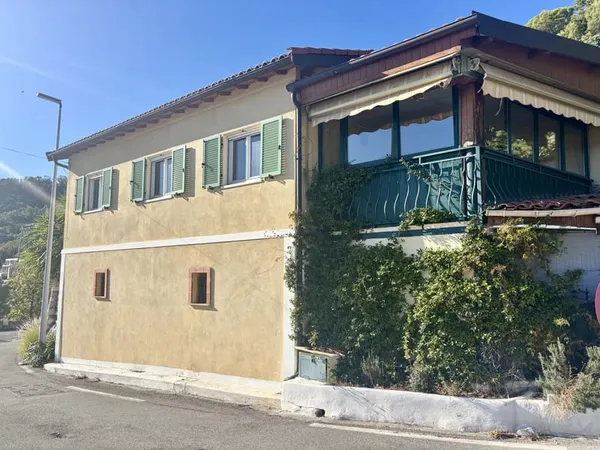 Èze Maison de 110m2 vue mer et collines avec 2 stationnements