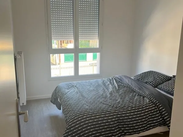 1 Chambre meublée en colocation à louer 480 TTC - Villeneuve-le-Roi (proche RER C / Orly Ville)