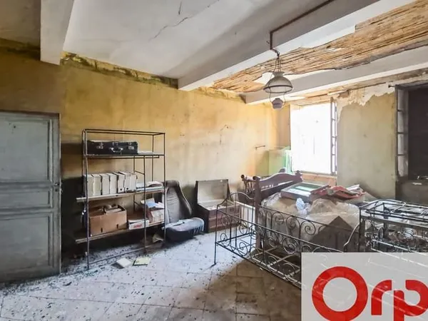Maison 1 pièce 100 m²