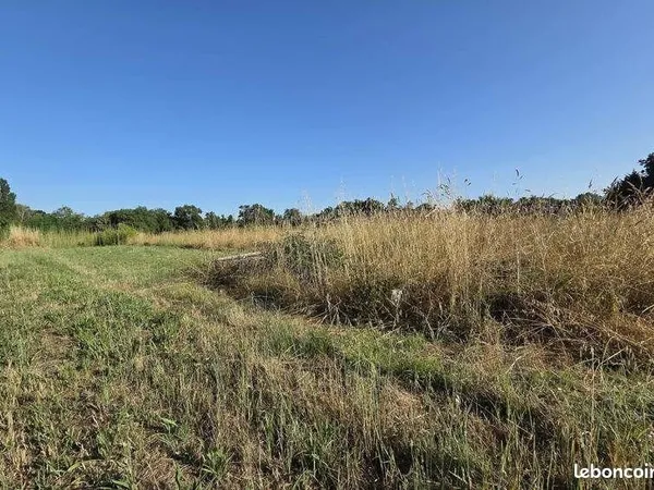 Terrain 6 314 m² Menesplet