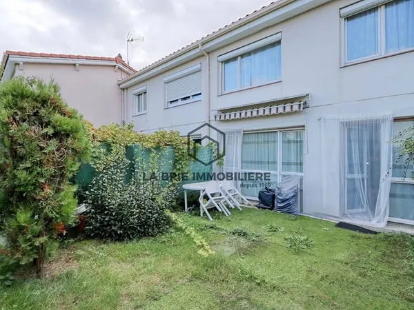 Maison 5 pièces 92 m²