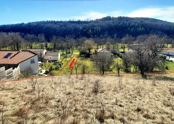 Grand terrain, commune de Polignac