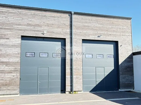 BILLIERS - Local d'activité + bureau de 183 m2