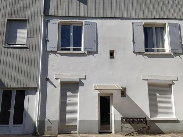 Immeuble de rapport 16 pièces 200 m²
