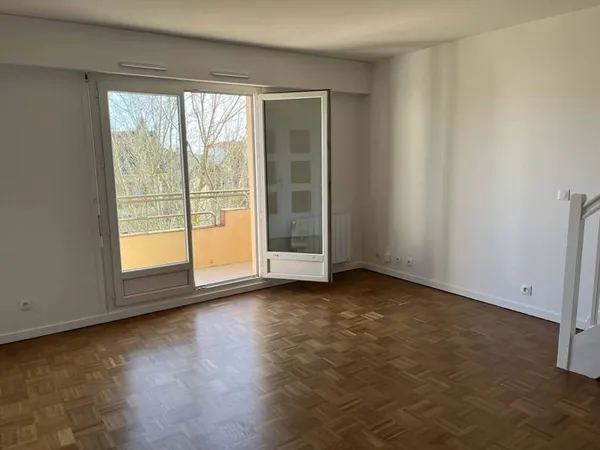 Duplex 5 pièces 100 m²