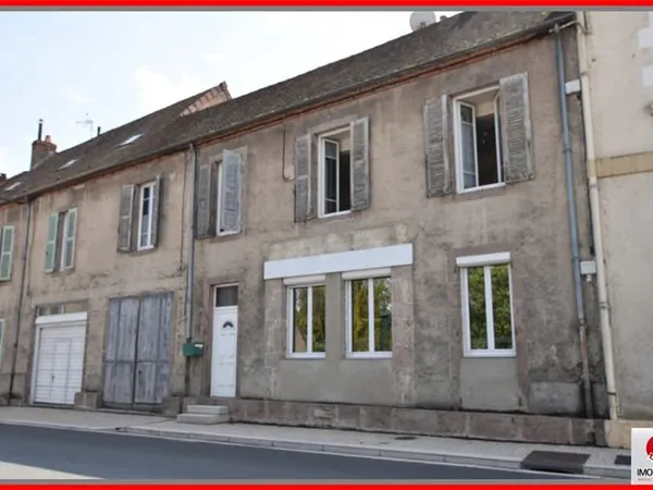 MAISON DE BOURG