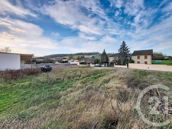 Terrain 658 m²