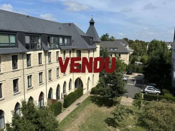 CAEN - APPARTEMENT A VENDRE D'EXCEPTION DE 4 PIECES PRINCIP