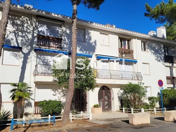 APPARTEMENT T2 - 50m de la plage