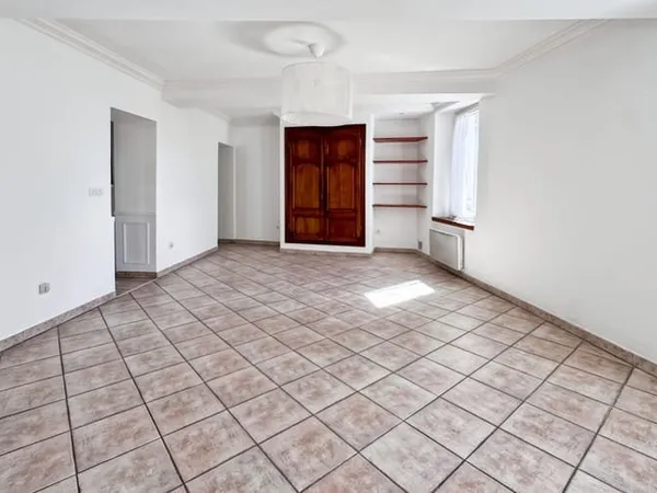 Appartement 3 pièces 85 m²