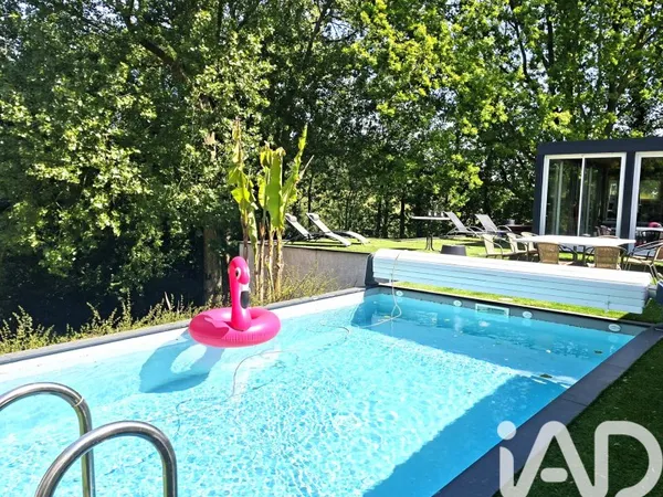 Maison 10 pièces 200 m²
