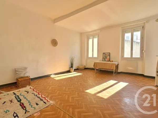 Appartement 1 pièce 33 m²