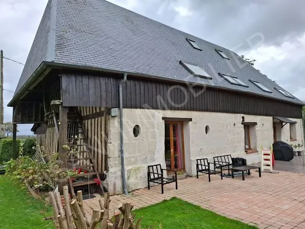 Maison 7 pièces 186 m²