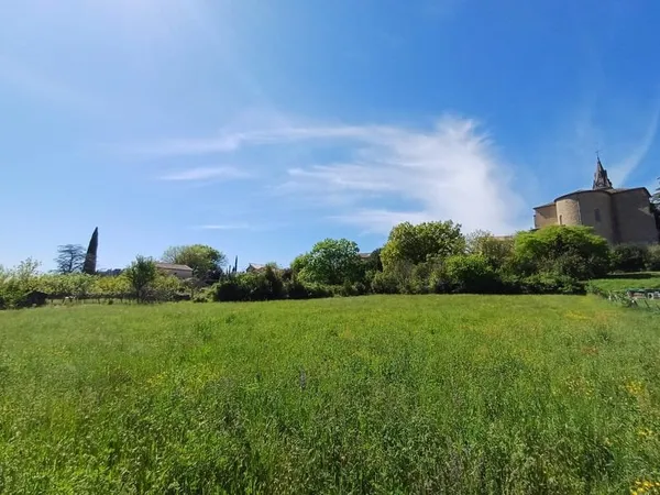 SAINT-PRIVAT - TERRAIN A BATIR 1662m2