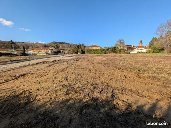 Terrain 437 m² Anjou
