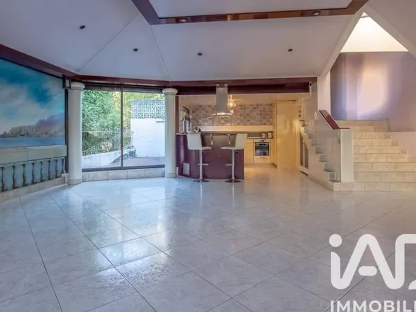 Appartement 3 pièces 113 m²