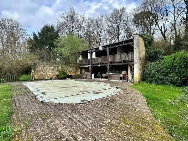 Batiment à réhabiliter en maison d'habitation