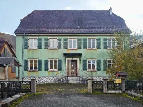 Maison 10 pièces 300 m²