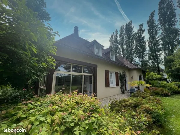 Propriété 5 pièces 241 m²