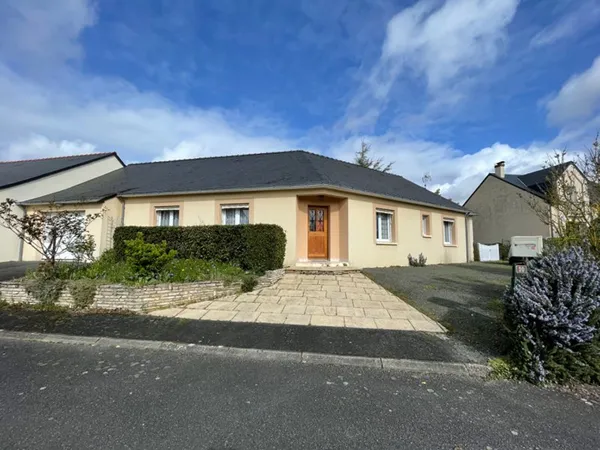 Maison de plain-pied - 110 m² - Quartier recherché de Saint-Hilaire-Saint-Florent à Saumur