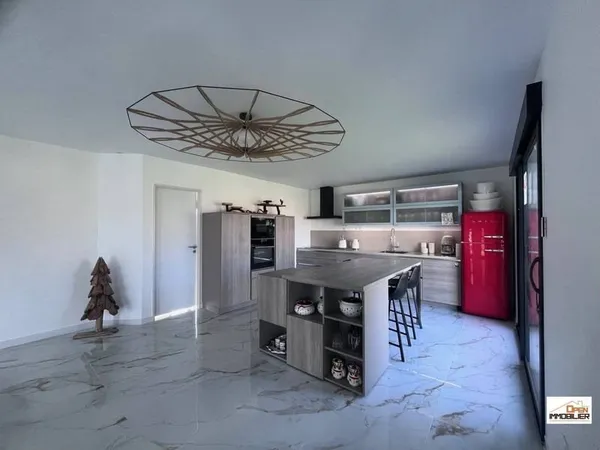 Maison de plain-pied 4 pièces 100 m²