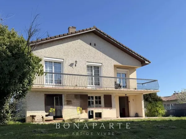 Maison 6 pièces 140 m²