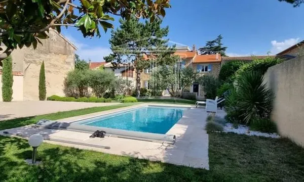 Maison Vente Sorgues 6p 185m² 550000€
