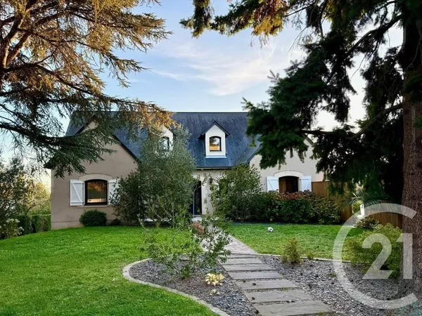 Maison 7 pièces 195 m²