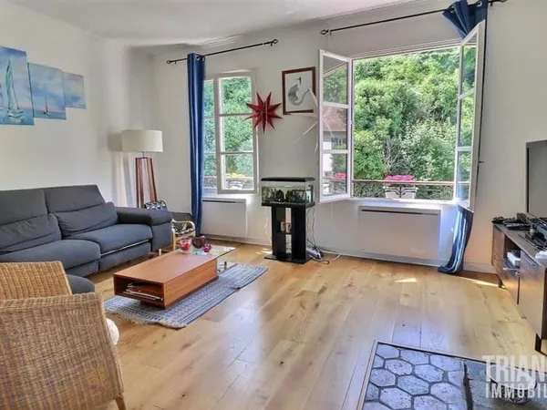 MAISON DE VILLE DE 5 PIECES DANS LE QUARTIER SAINT-WANDRILLE DU PECQ