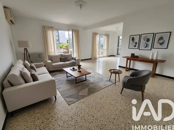Appartement 5 pièces 104 m²