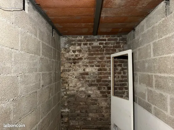 Cave 4,5 m2 PARIS 18 JULES JOFFRIN
